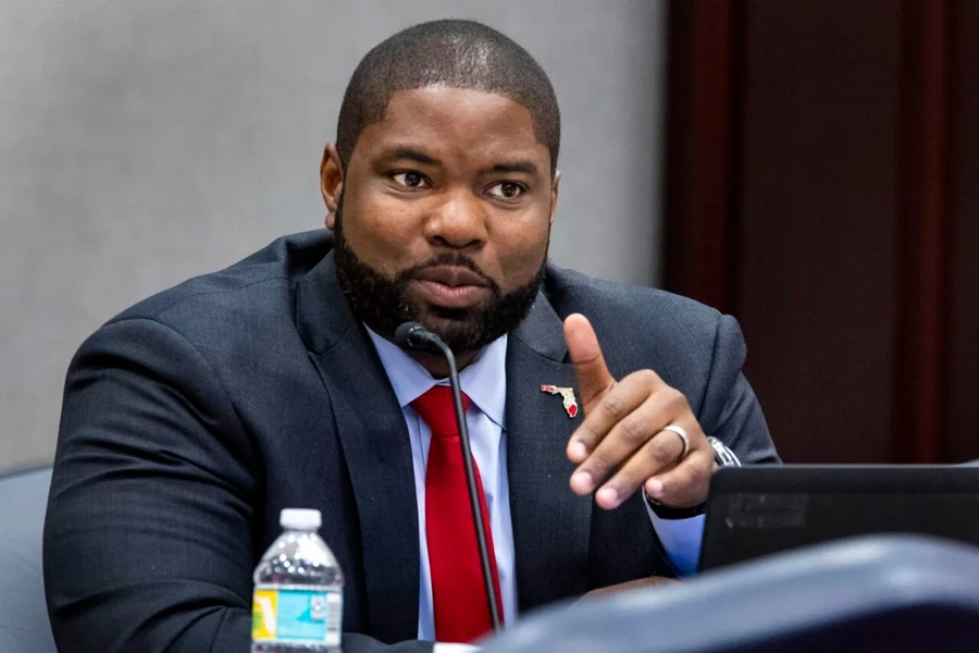 Byron Donalds Height